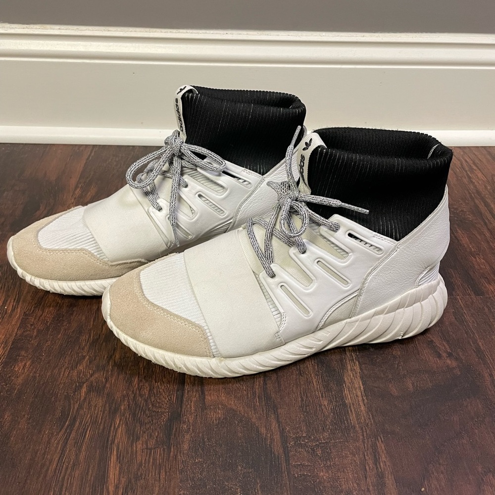 Men’s Adidas athletic shoes